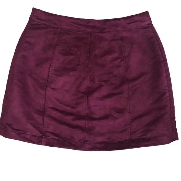 OLD NAVY maroon suede-like mini skirt 2 - Picture 2 of 6